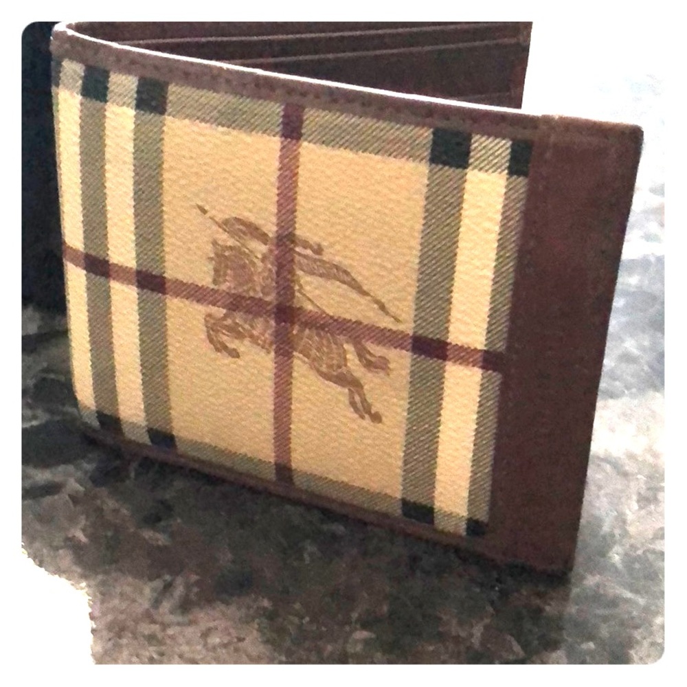 Burberry Men’s wallet
